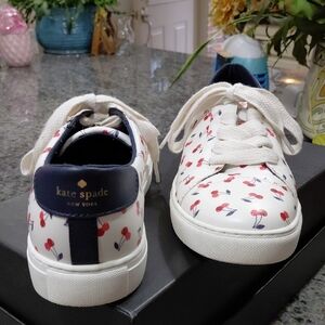 "Kate Spade" Womens Sz.11 Athena Dancing Cherries Sneakers. Perfect Condition
